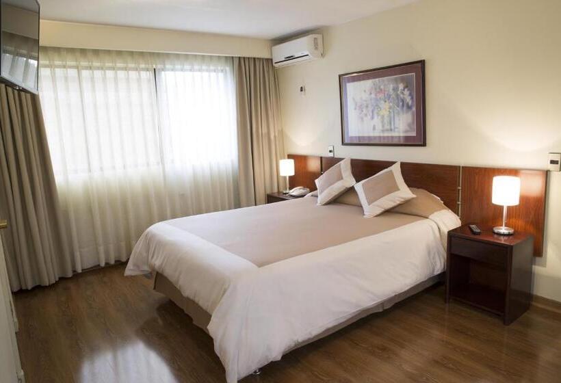 חדר סטנדרט מיטה זוגית, Diego De Velazquez