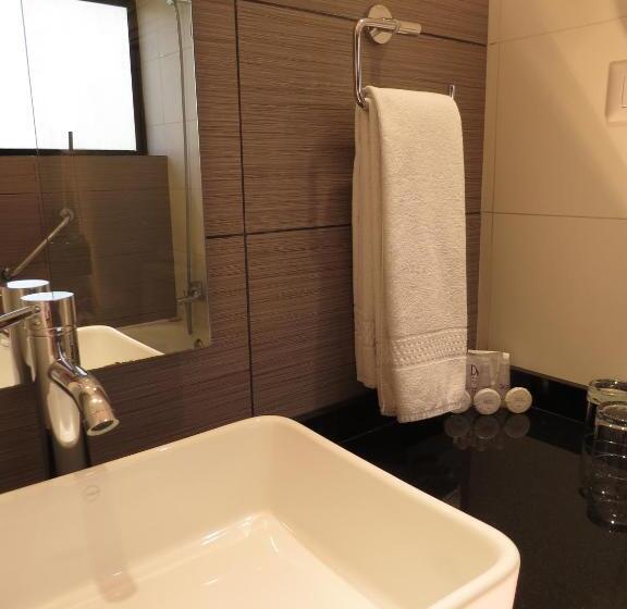 חדר סטנדרט מיטה זוגית, Diego De Velazquez