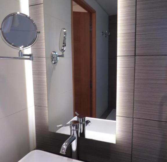 חדר סטנדרט מיטה זוגית, Diego De Velazquez