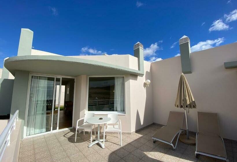 주니어 스위트 바다 전망, Esmeralda Maris By Livvo