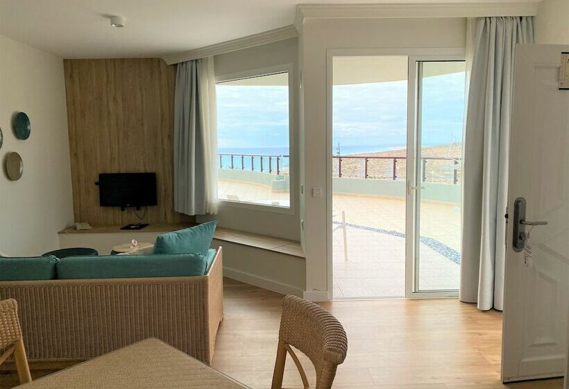 주니어 스위트 바다 전망, Esmeralda Maris By Livvo