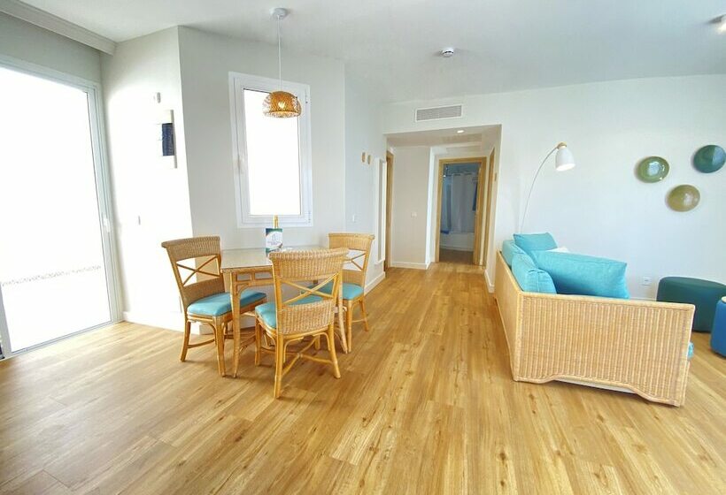 바다 전망 스위트, Esmeralda Maris By Livvo