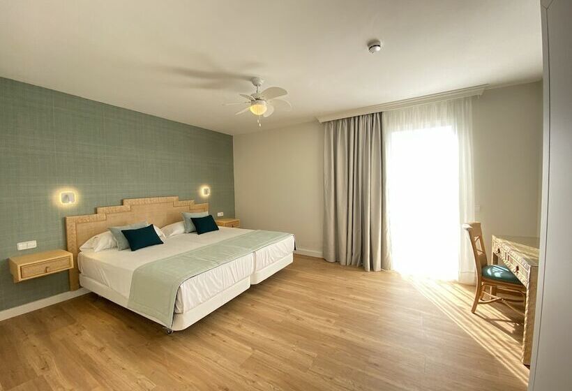 바다 전망 스위트, Esmeralda Maris By Livvo