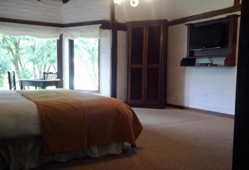 Номер Стандарт Индивидуальный, Hacienda Abraspungo