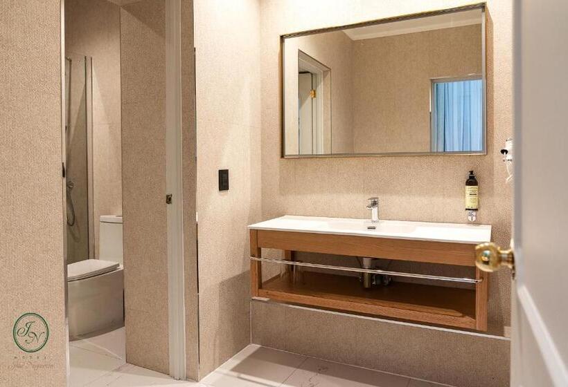 סוויטה, José Nogueira