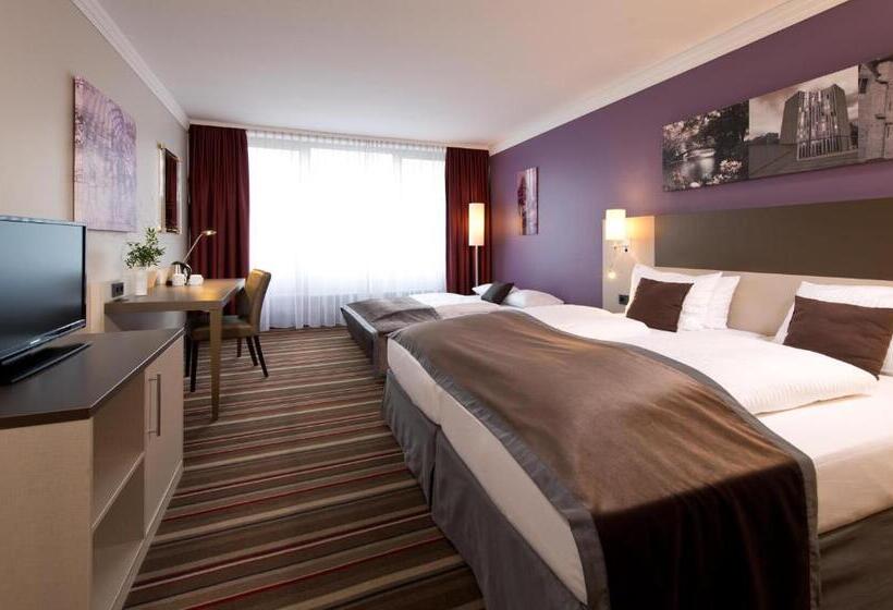 Номер Superior, Leonardo Hotel Mönchengladbach