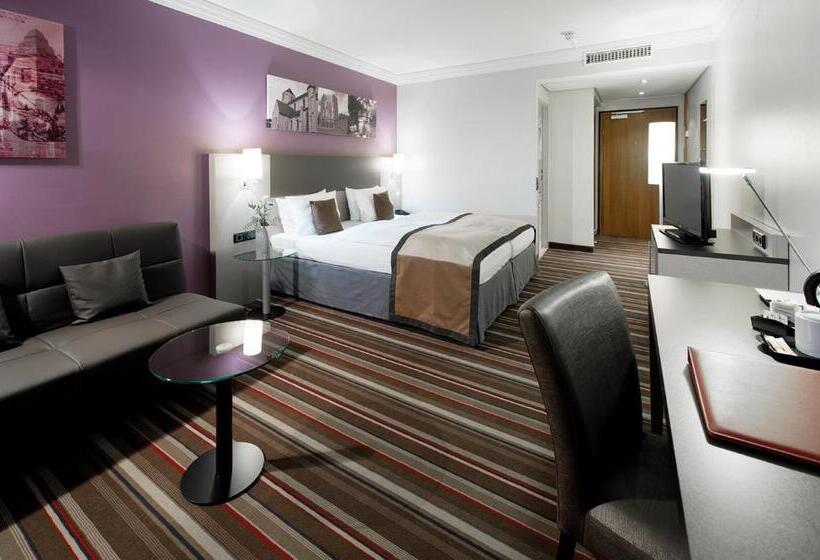 コンフォートトリプルルーム, Leonardo Hotel Mönchengladbach