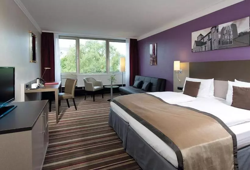 コンフォートトリプルルーム, Leonardo Hotel Mönchengladbach