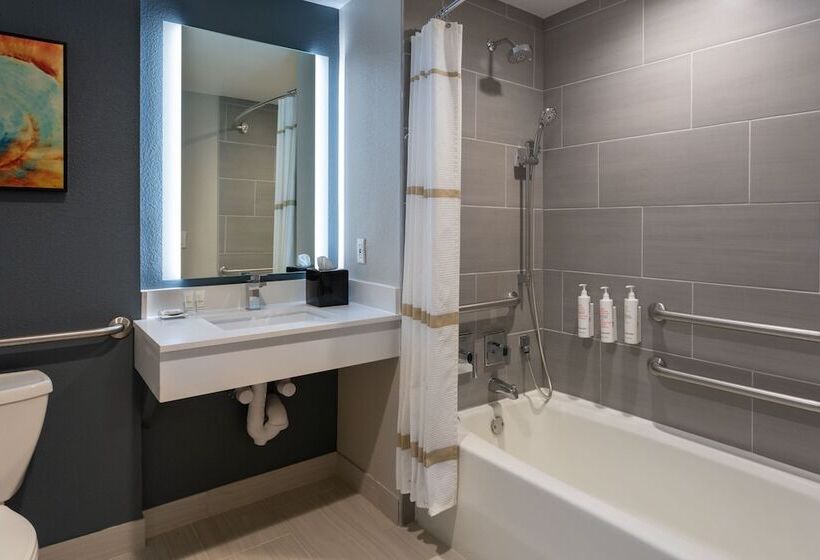 חדר דלוקס נוף לים, Hilton Beachfront Resort & Spa Hilton Head Island