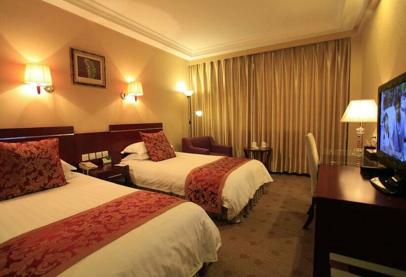 エクゼクティブルーム, Overseas Chinese International