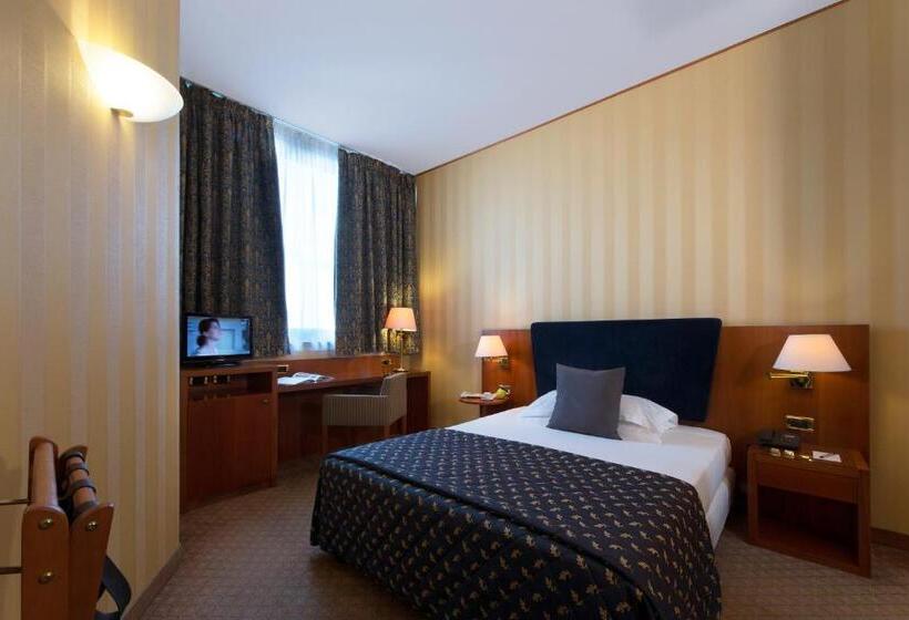 اتاق سوپریور یک تخته, Parma & Congressi