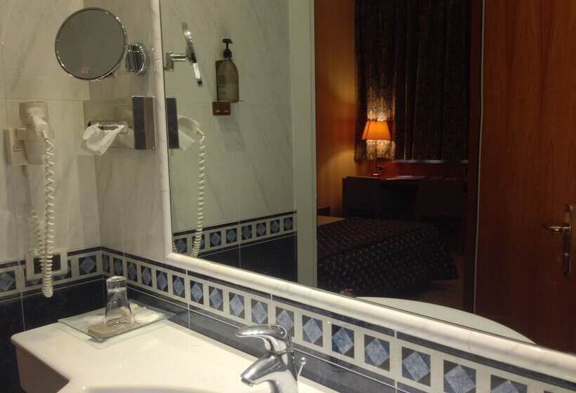 اتاق سوپریور, Parma & Congressi