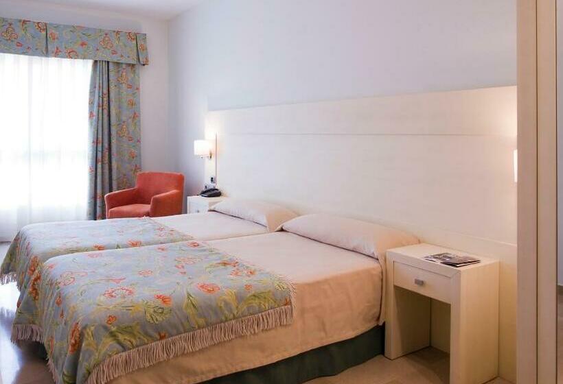 סוויטה, Senator Águilas