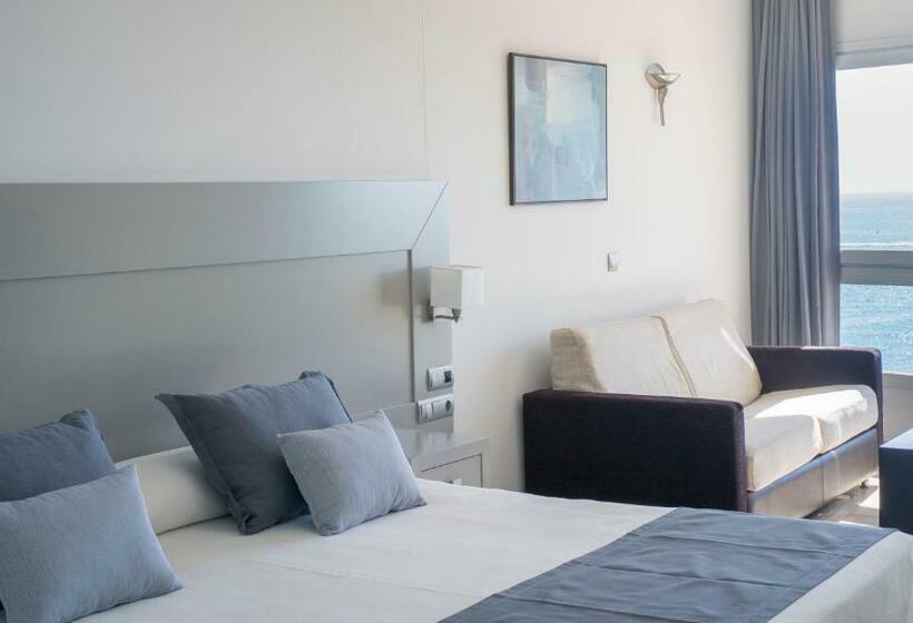 חדר סופריור, Senator Águilas