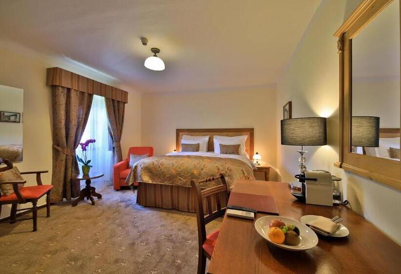 디럭스 룸, Questenberg