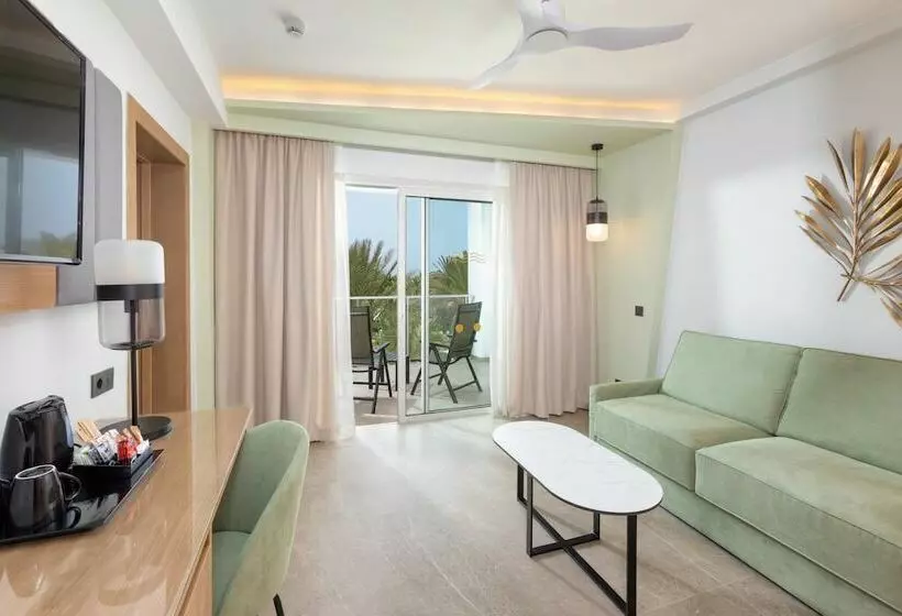 سوئیت جونیور با چشم‌انداز باغ, Hotel Riu Palace Maspalomas - Adults Only