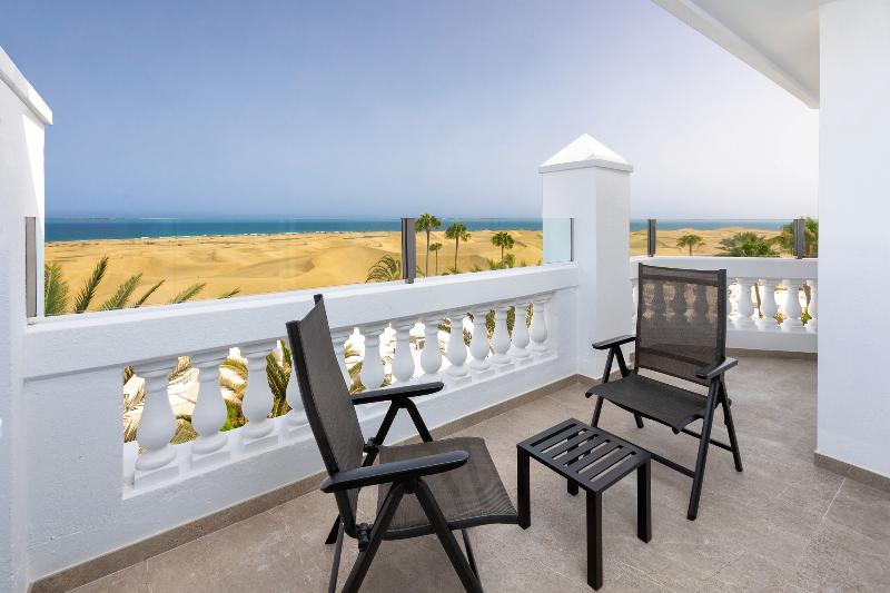 סוויטת ג'וניור סופריור, Hotel Riu Palace Maspalomas - Adults Only