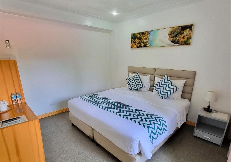 סוויטת 3 חדרי שינה, Senator Águilas