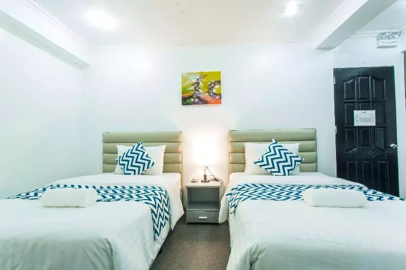3 Bedroom Suite, Senator Águilas
