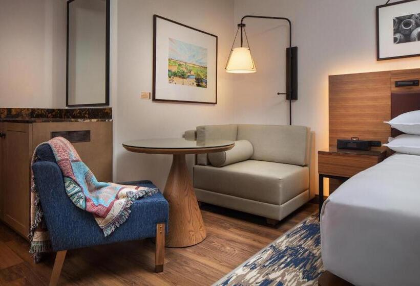 غرفة ديلوكس سرير كينج, Sheraton Grand At Wild Horse Pass