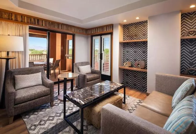キングサイズベッドのスイートルーム, Sheraton Grand At Wild Horse Pass