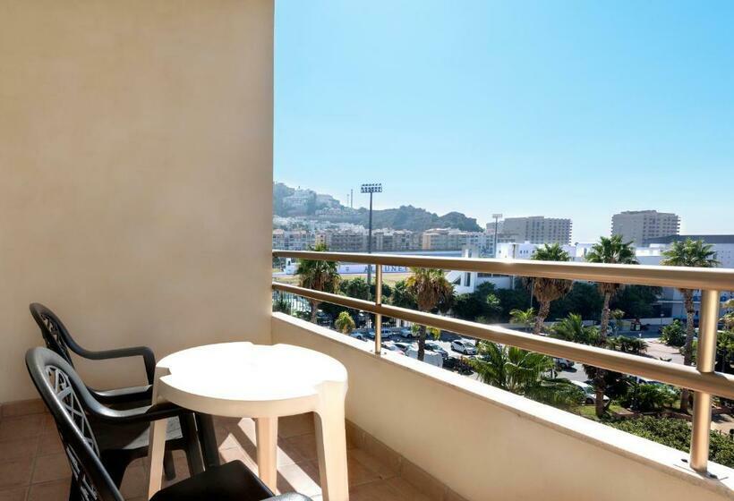 标准间, Toboso Almunecar