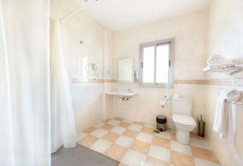 标准间, Toboso Almunecar