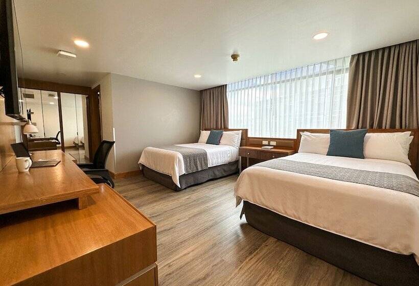 غرفه قياسيه سريرين مزدوجين, Wyndham Garden Quito
