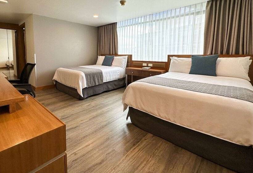 غرفه قياسيه سريرين مزدوجين, Wyndham Garden Quito