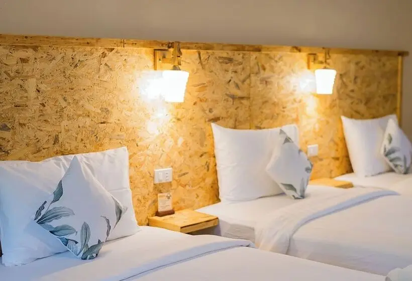 اتاق استاندارد سه نفره, Pung Waan Resort