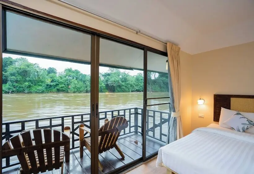 اتاق خانوادگی, Pung Waan Resort