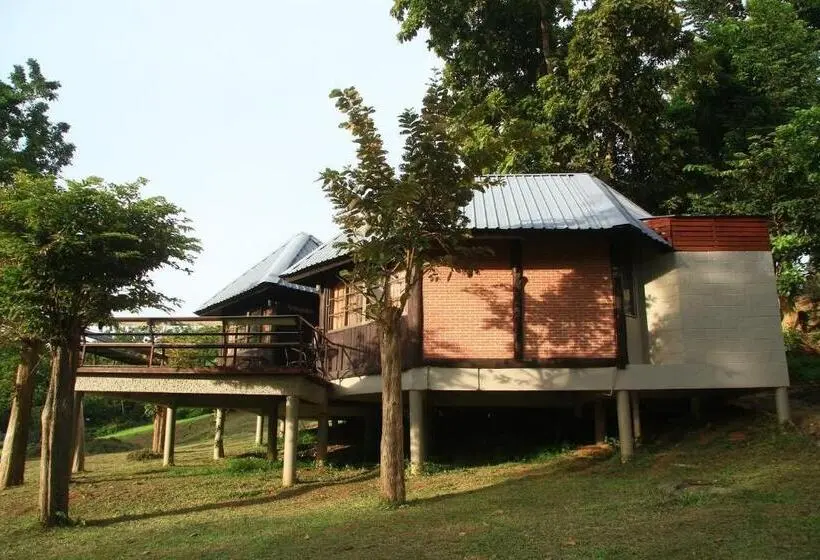 اتاق لوکس, Pung Waan Resort