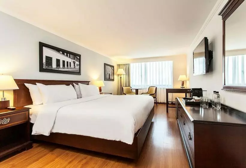 اتاق پرمیوم, Radisson Bogota Metrotel