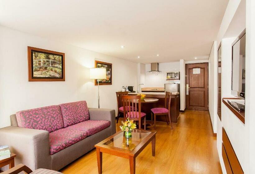 מיטת קינג בסוויטה, Radisson Bogota Metrotel