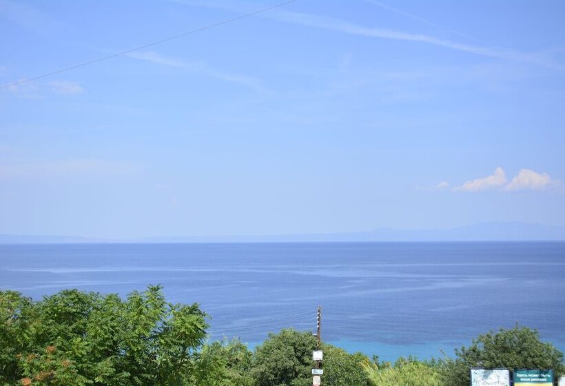 آپارتمان 1 خوابه با چشمانداز دریا, Arellis Studios