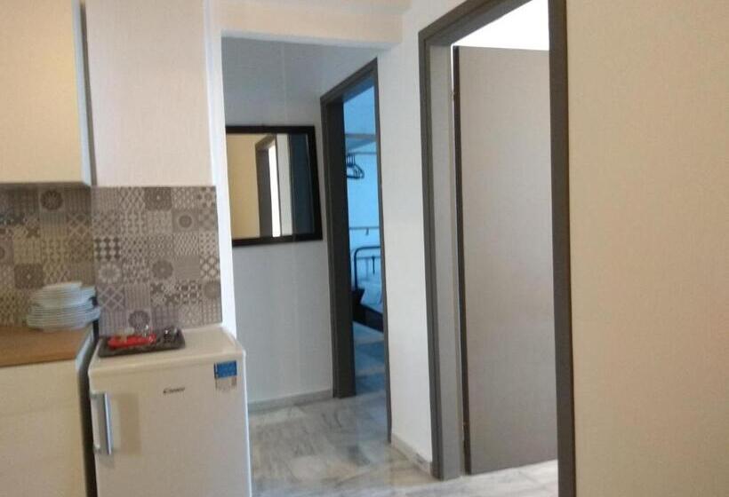 آپارتمان 1 خوابه با چشمانداز دریا, Arellis Studios