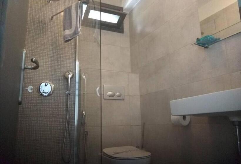 استودیوی استاندارد, Arellis Studios