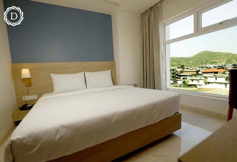 חדר דלוקס, Daani Continental