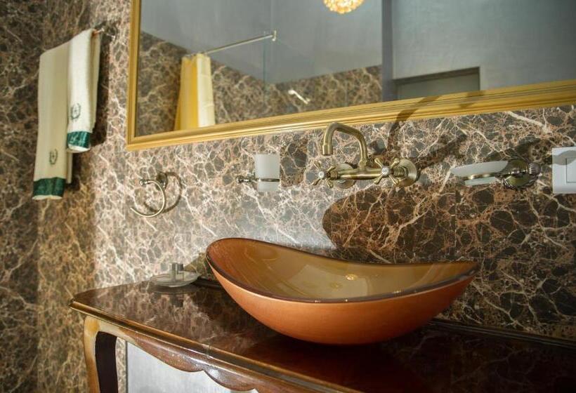 اتاق استاندارد, Nf Palace Old City Bucharest