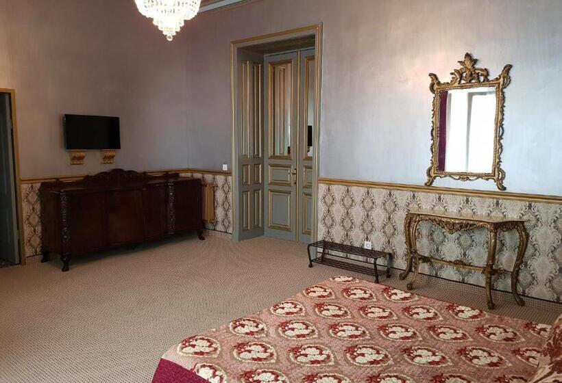 اتاق سوپریور, Nf Palace Old City Bucharest