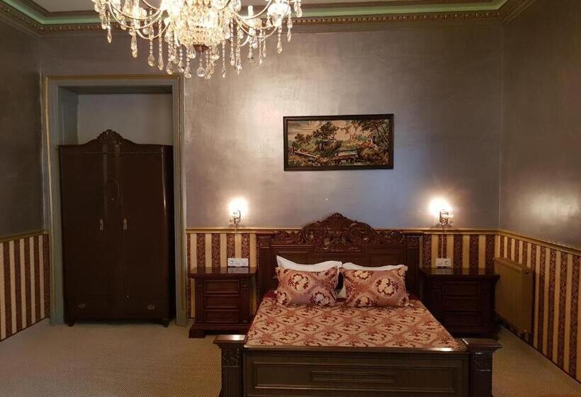 اتاق سوپریور, Nf Palace Old City Bucharest