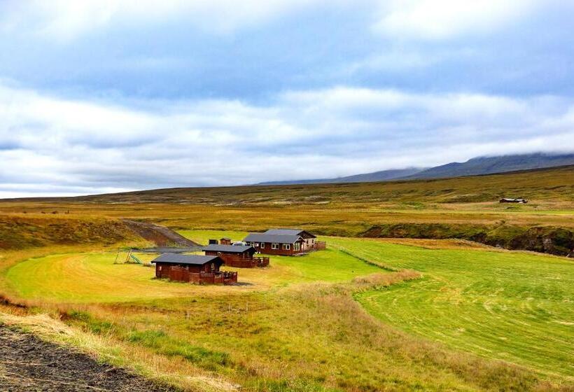 اتاق استاندارد با وان آب گرم, Sireksstadir Farm Holiday