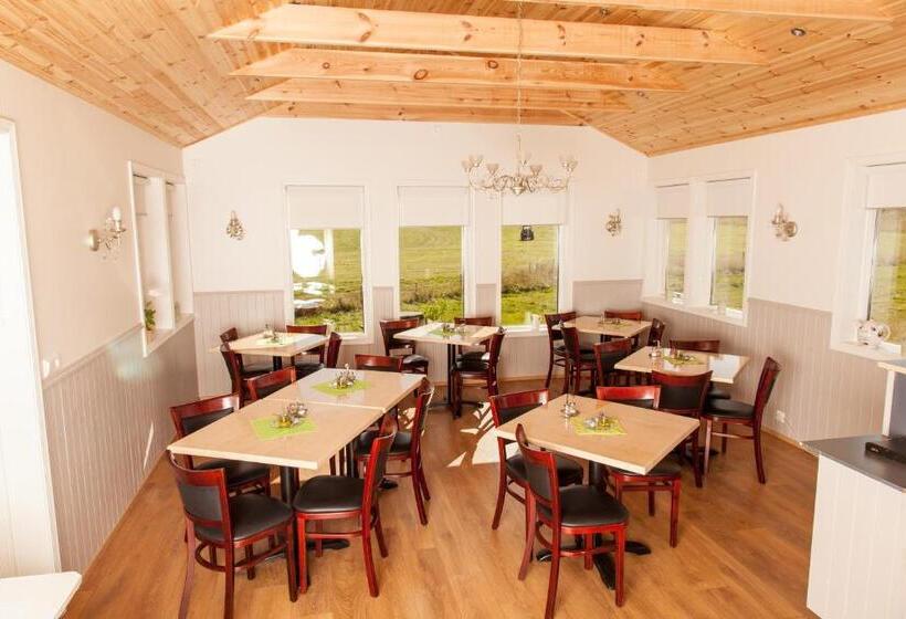 اتاق استاندارد با وان آب گرم, Sireksstadir Farm Holiday
