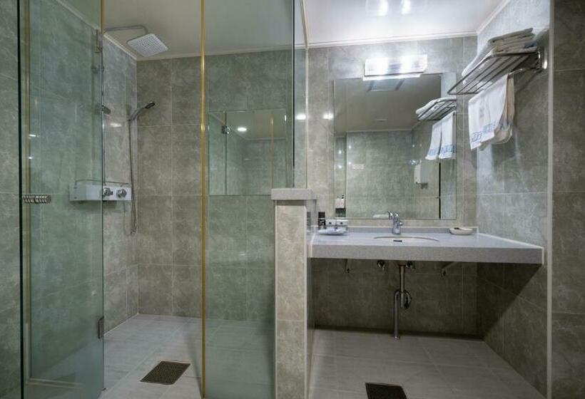 高级大房间, Symphony