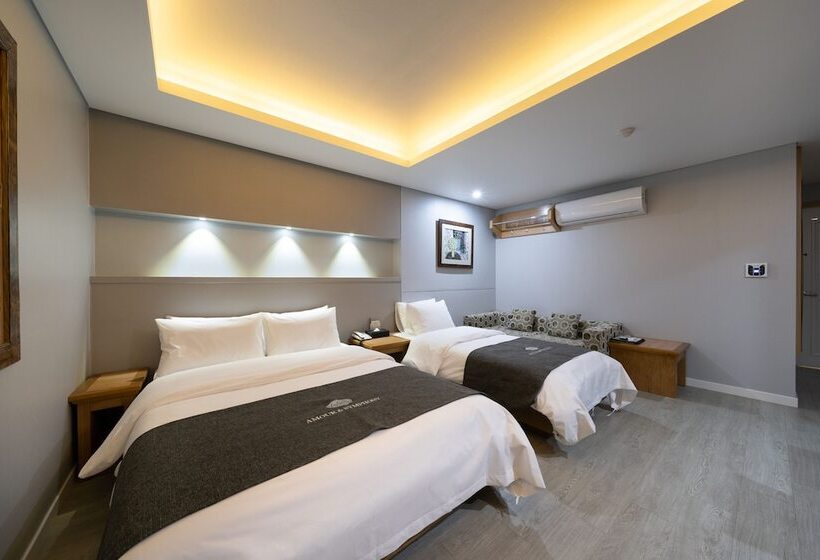 高级大房间, Symphony