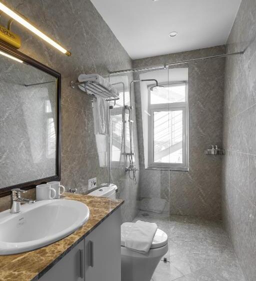 اتاق پرمیوم, New Life Hotel   Da Lat