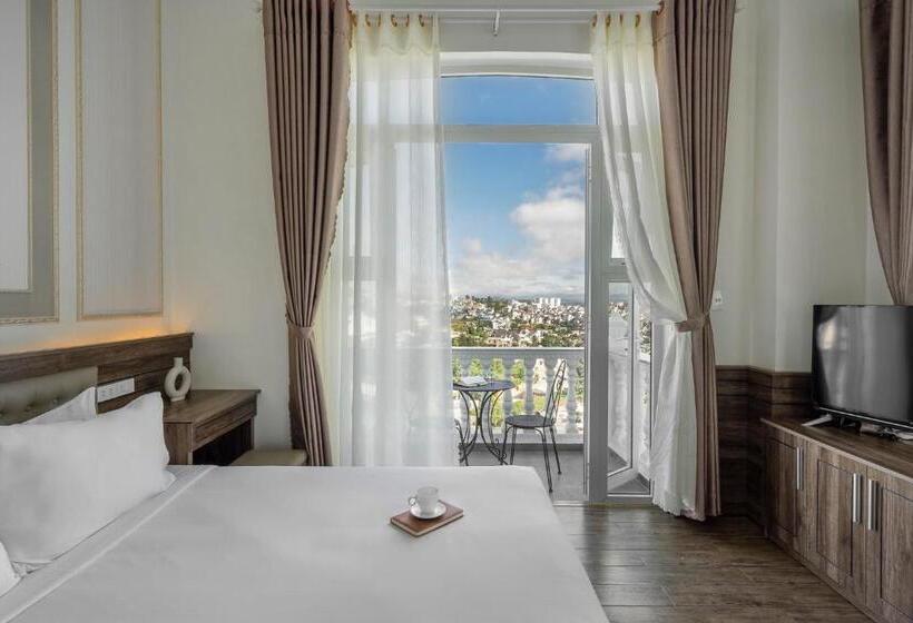 اتاق پرمیوم, New Life Hotel   Da Lat