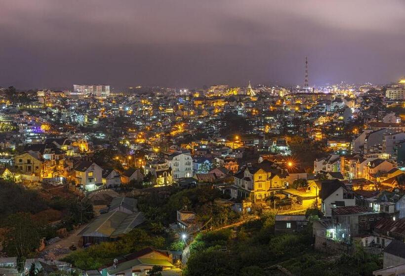 اتاق پرمیوم, New Life Hotel   Da Lat