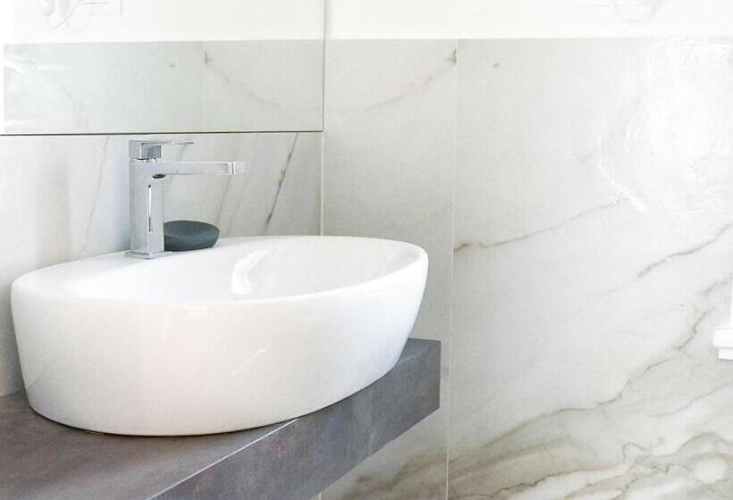 舒适三人间, Al Campanile Di San Daniele