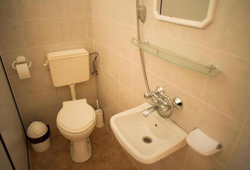 اتاق استاندارد با بالکن, Home Gramatikovi